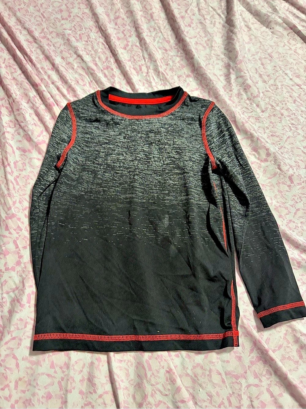 Joe Fresh Long Sleeve Athletic Shirt Black & Red Boys 6